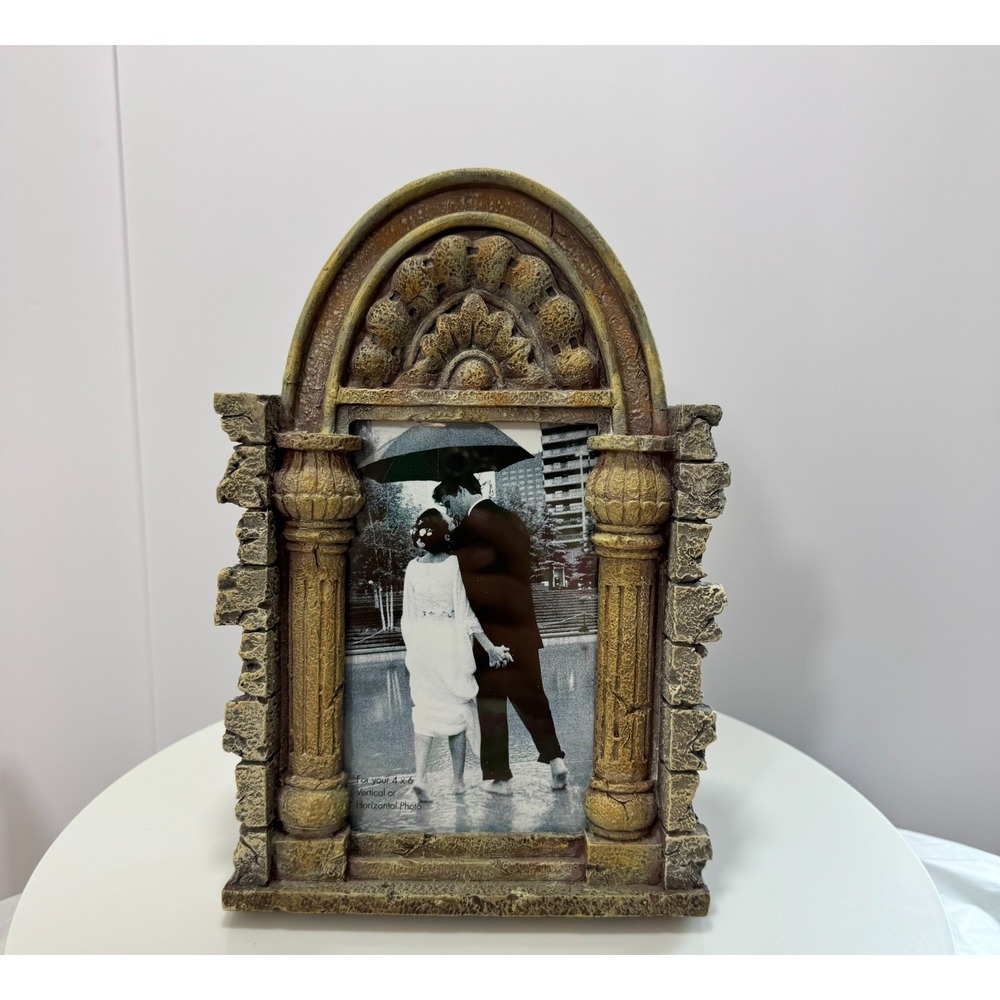 Gothic Cathedral Arch Photo Frame Architectural Resin 4x6 Distressed Stone Ruins